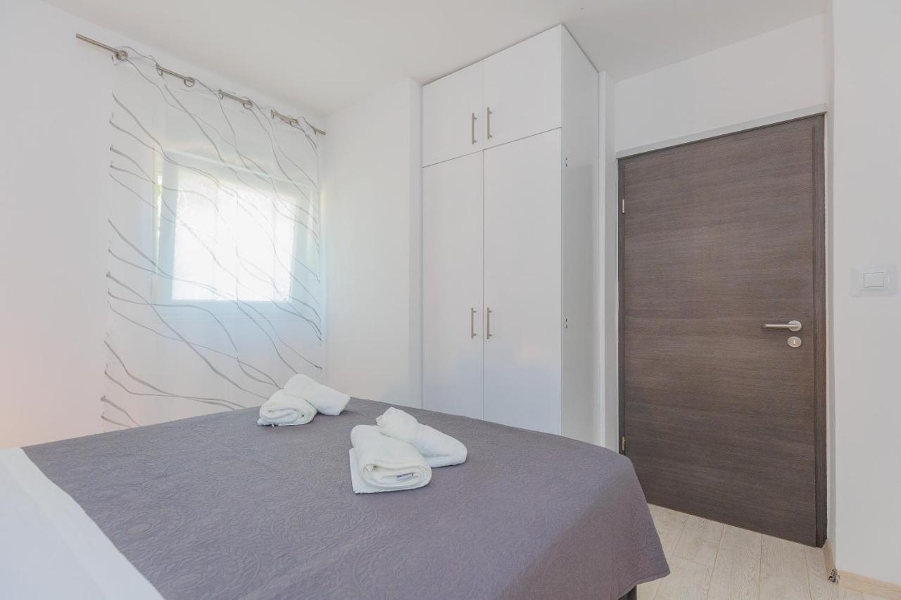 Apartment Ema Zadar Buitenkant foto